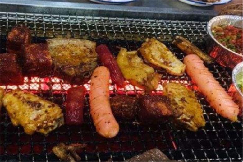 小薇薇西昌火盆烤肉加盟