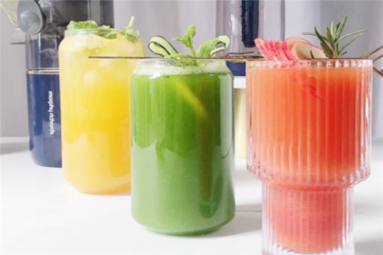 缤纷果茶水吧加盟