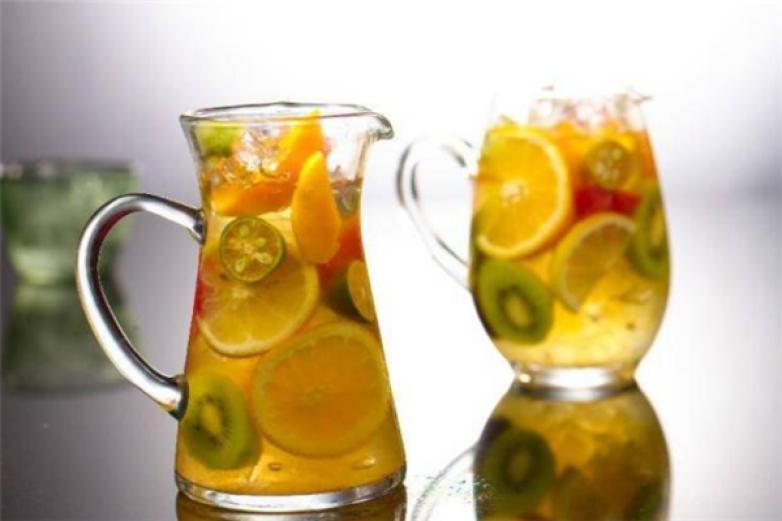 缤纷果茶水吧加盟
