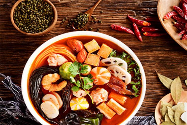 秤星蔡师傅冒菜加盟