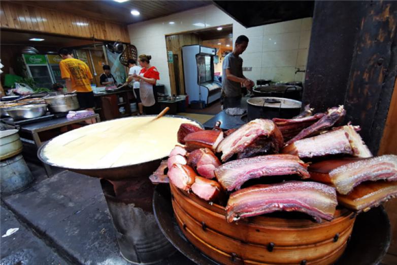 笋子腊肉赤水豆花火锅加盟