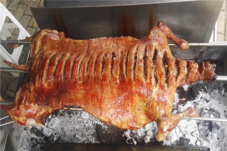 东篱丽园烤全羊加盟