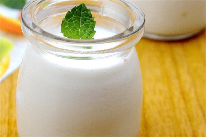 优禾鲜奶吧加盟