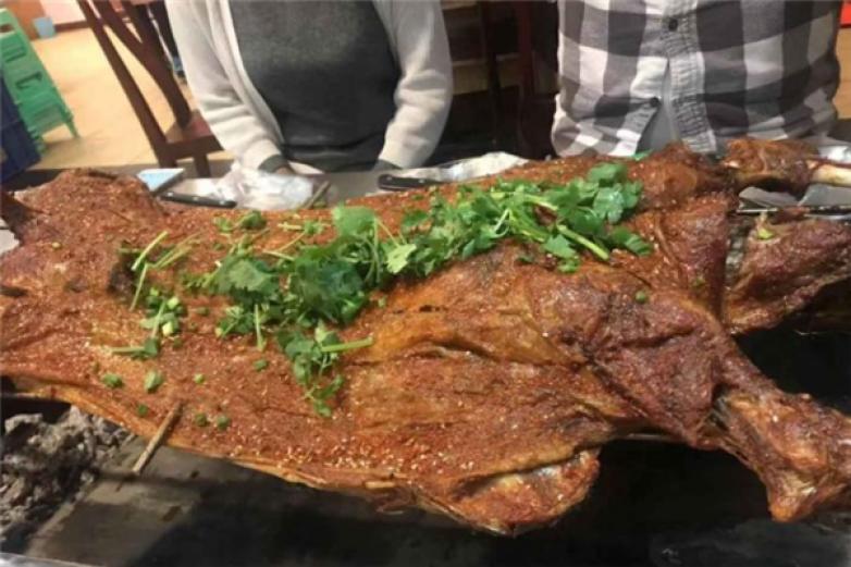 老回疆烤全羊加盟