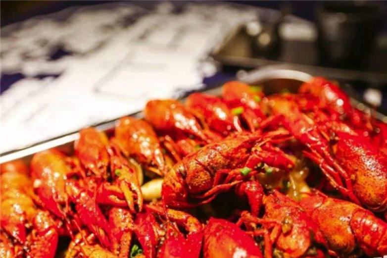 丁午堂龙虾烧烤加盟