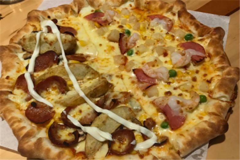 爱衣手工披萨加盟