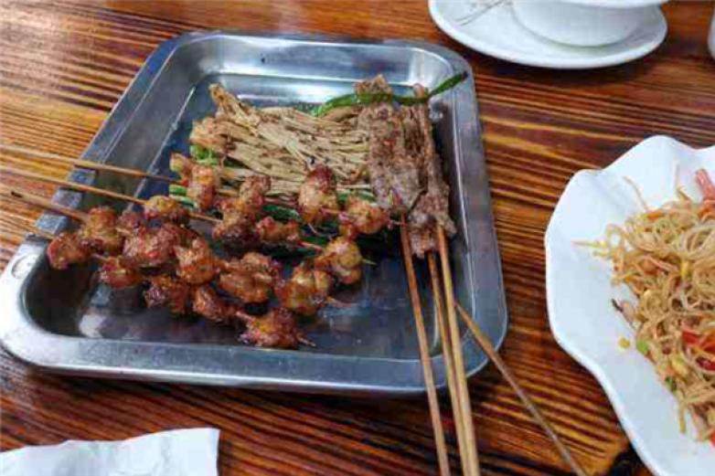 曾记一品屋烧烤加盟