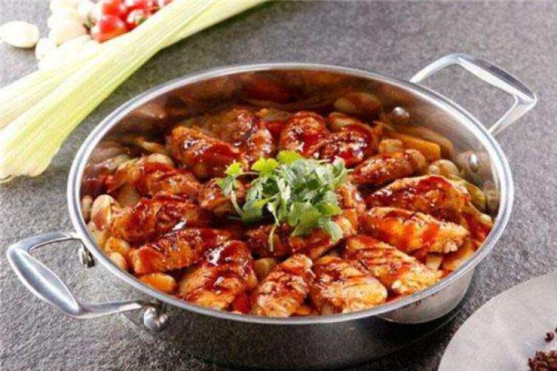 小火老师小焖锅加盟