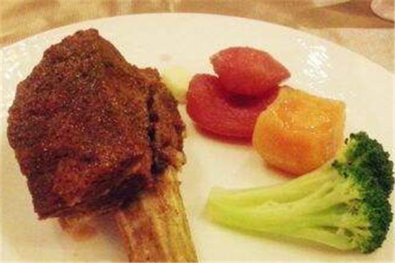 典范台塑牛排加盟