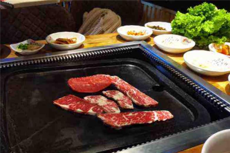 黑牛时代韩式烤肉加盟