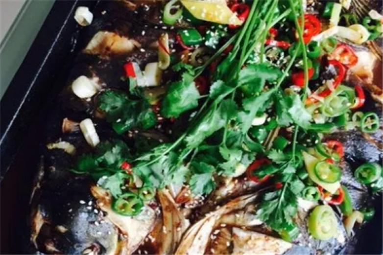 鱼家风范烤鱼加盟