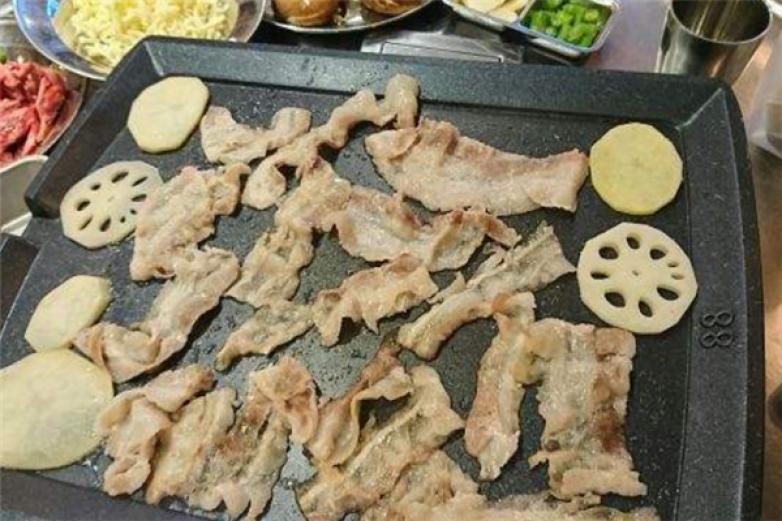 好日子自助烤肉加盟