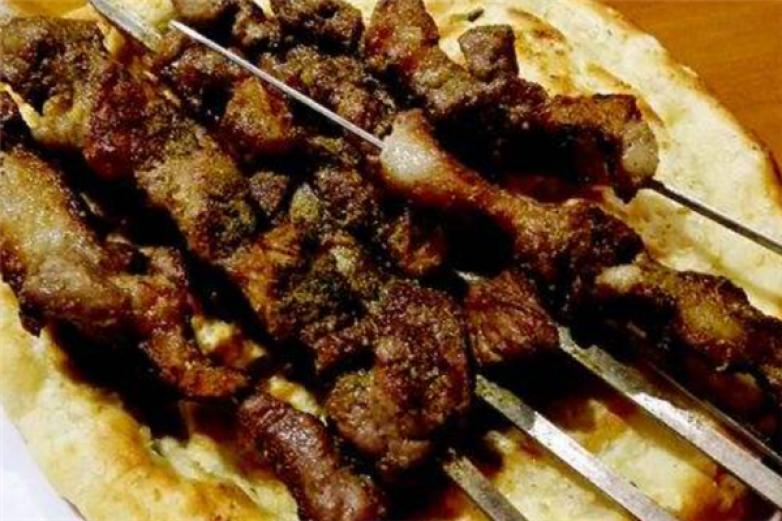 牧羊天山新疆亚力烤肉加盟