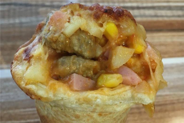 微萨客手握比萨加盟