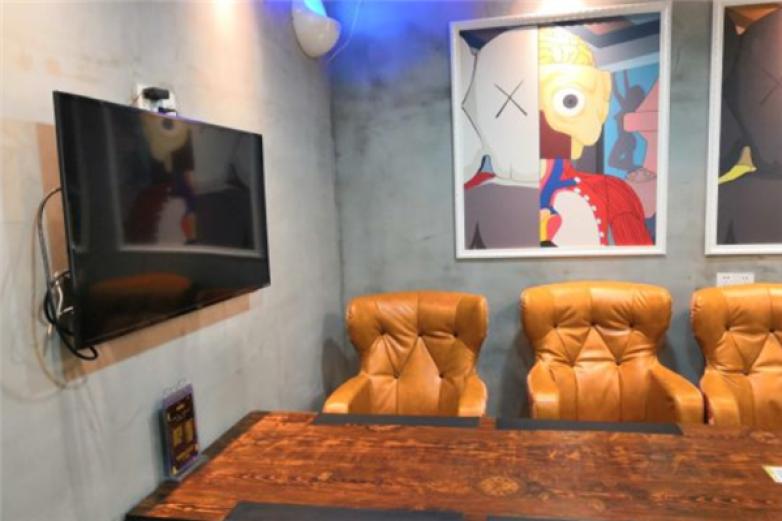 High咖手游馆加盟