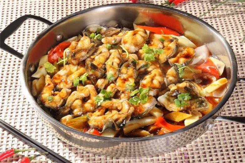 焖锅特色店加盟