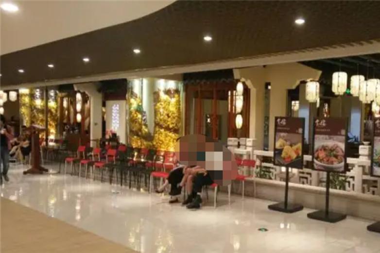 食八档小网海鲜加盟