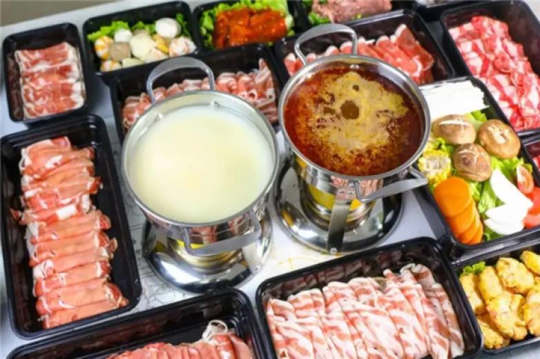 假日小火锅加盟