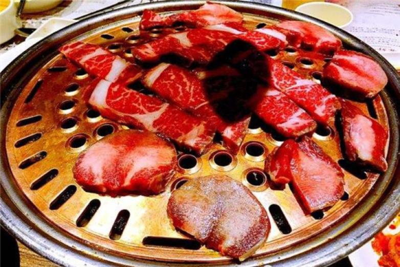 金三顺炭火烤肉加盟
