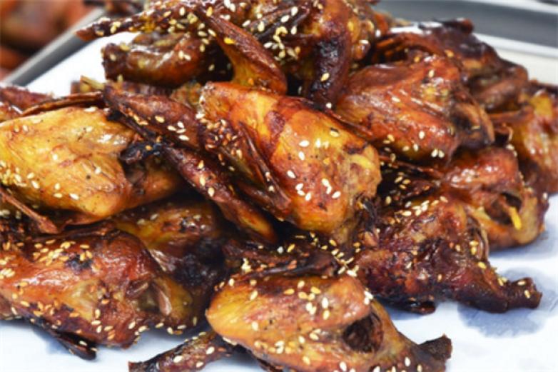 伊通烧鸽子加盟