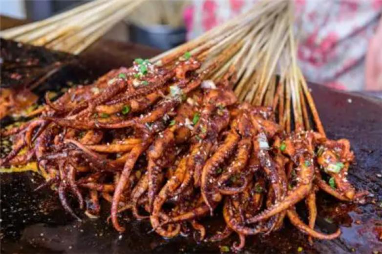 食界阿牛铁板鱿鱼加盟