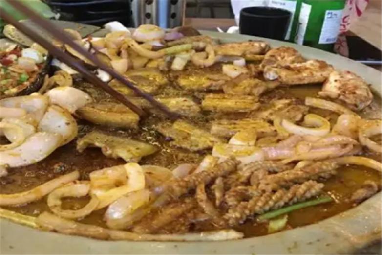 源汉石板烧烤加盟