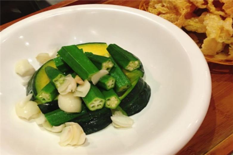 印象四季椰子鸡加盟