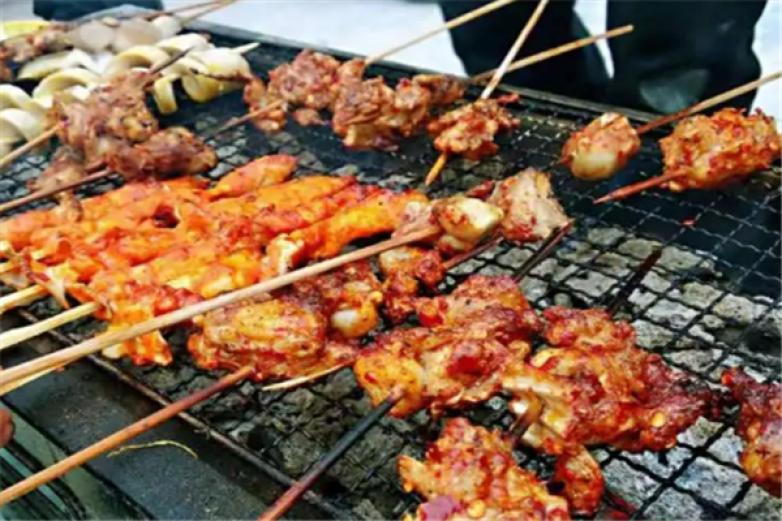 果燃香烧烤加盟