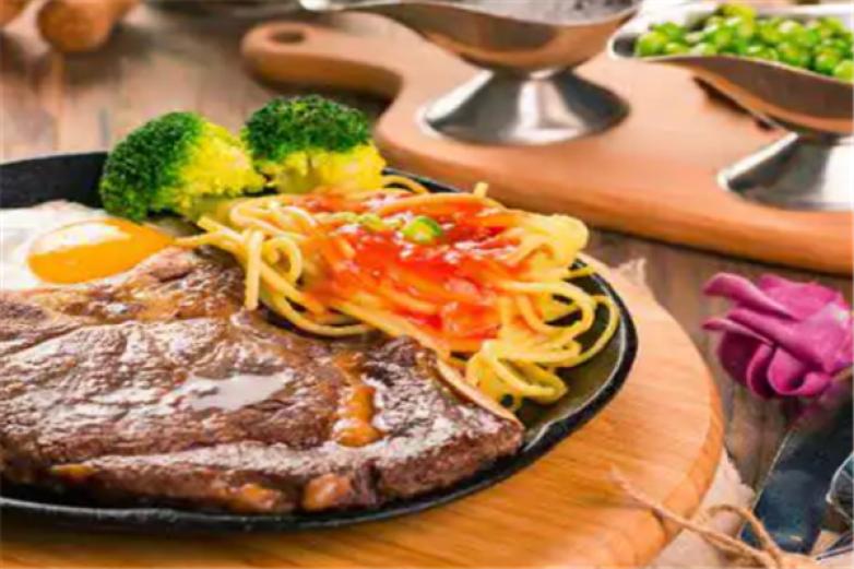 豪利客牛排加盟