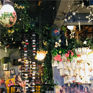 这里here音乐餐厅