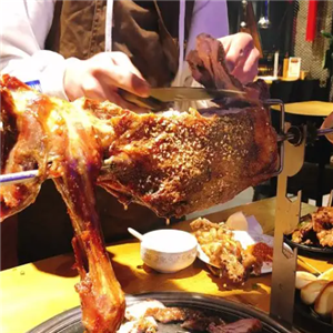 狼啸九天碳烤羊腿