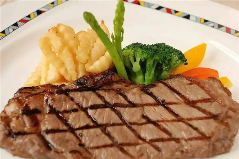 牛排法餐厅加盟