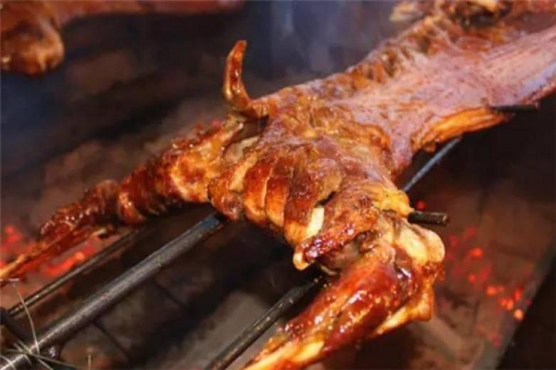 老孙烤全羊加盟