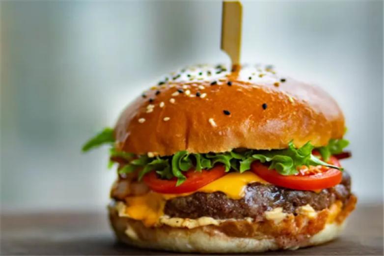 百乐基西式快餐加盟