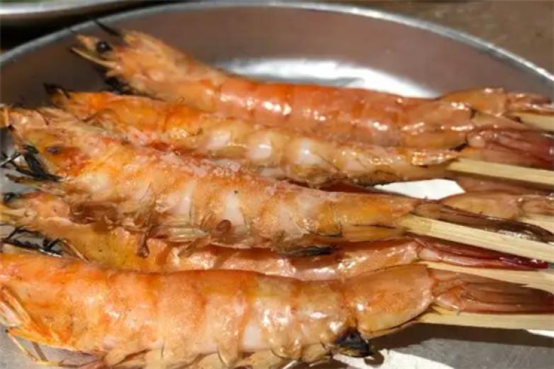 WutPut活泼活海鲜烧烤加盟