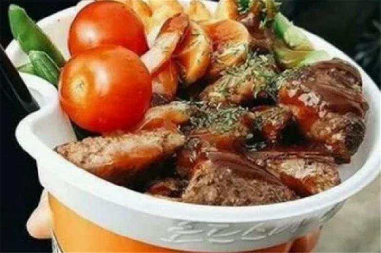 小蹄品牌牛排杯加盟