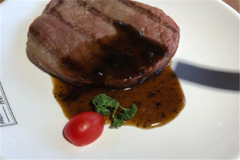 西町果木牛扒自助餐厅加盟