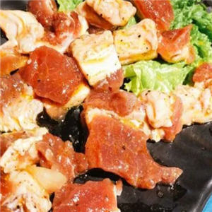 宴遇铁桶海鲜烧烤