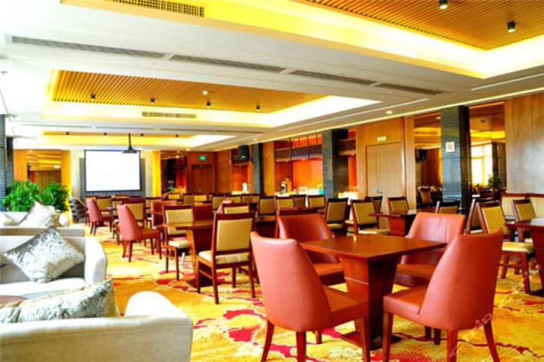 望族世家牛排加盟