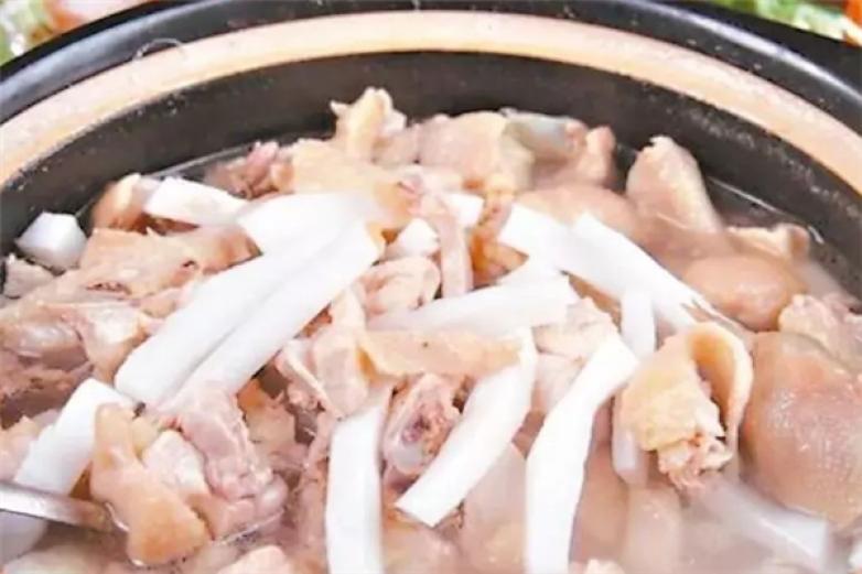 椰子鸡火锅店加盟