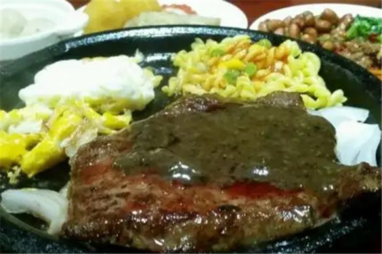 望族皇仕牛排加盟