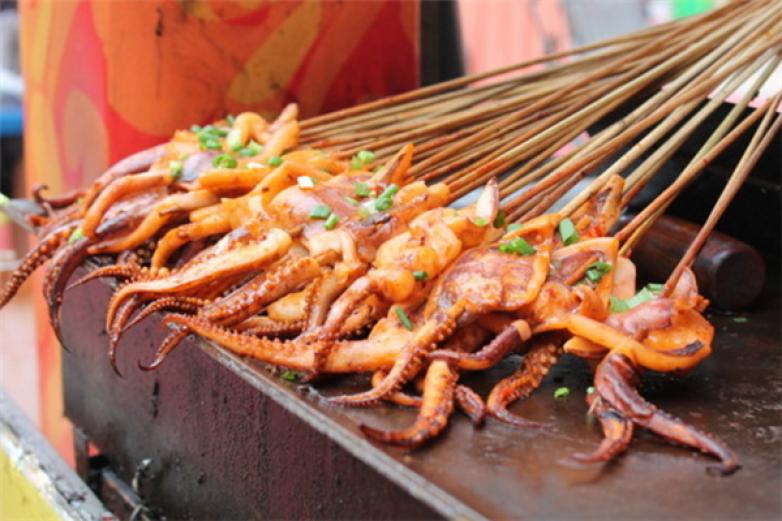 石头烤鱿鱼加盟