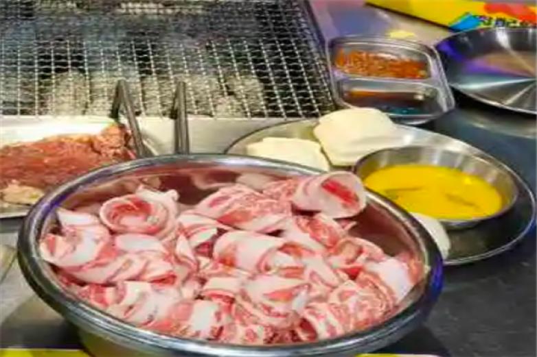 东记碳烤肥牛加盟