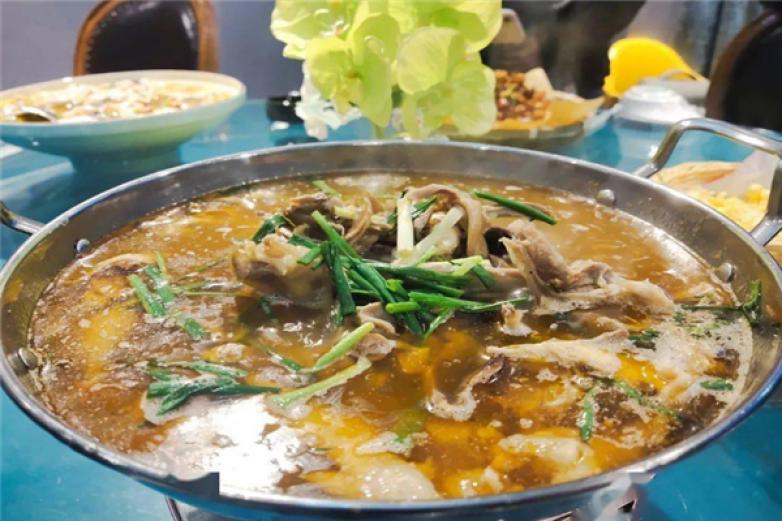 椒麻鸡火锅加盟