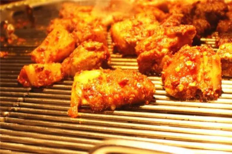 网红烧烤店加盟