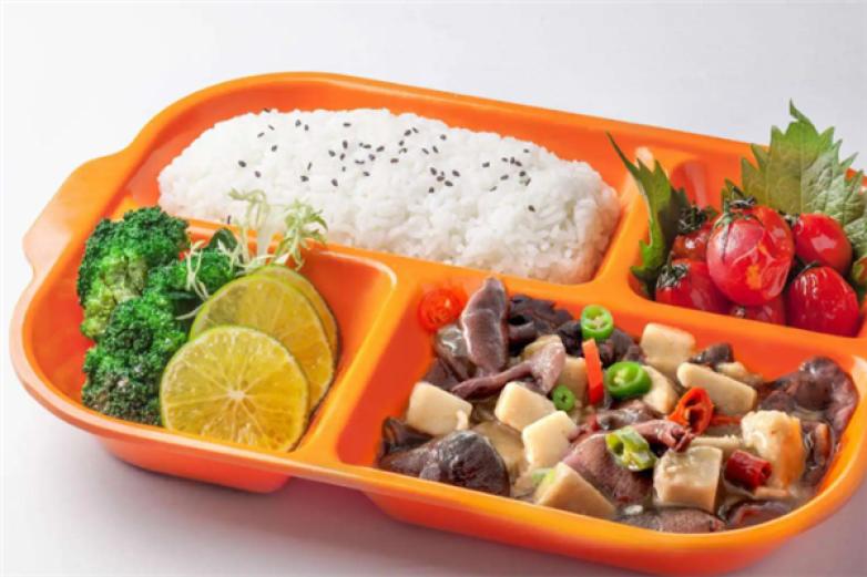 中式自选快餐店加盟