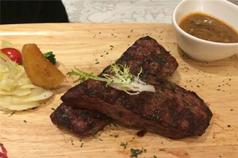 西餐厅牛排加盟