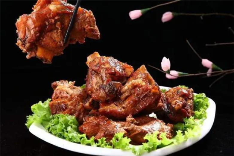 邓氏酱骨头自助火锅加盟