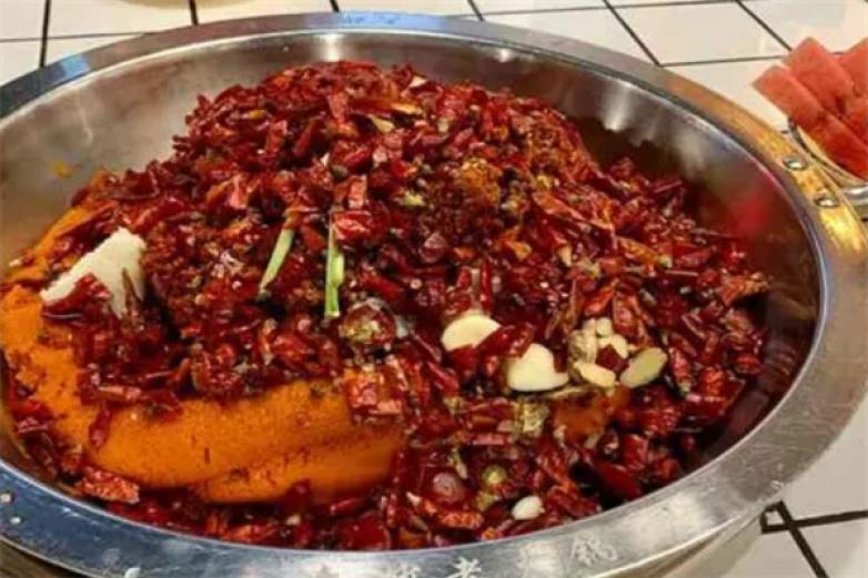 重庆六婶老火锅加盟