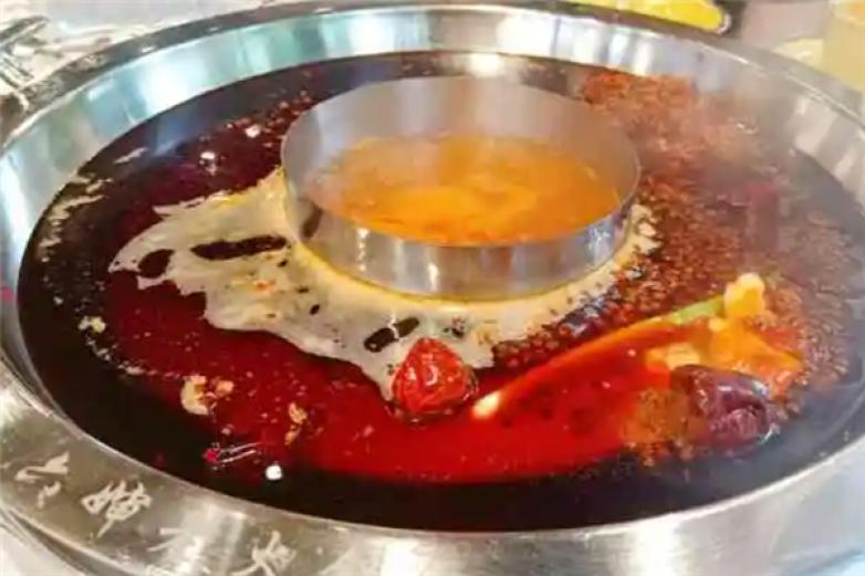 重庆六婶老火锅加盟